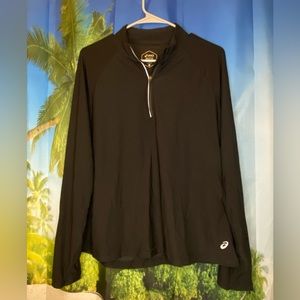 Asics - Women’s Large Half Zip Long Sleeve with Thumb Holes